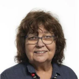 Dr. Cseuz Regina